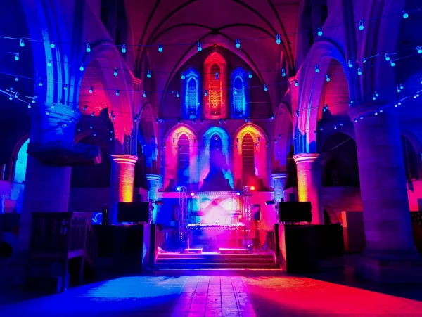 Lighting Hire in Leeds and Yorkshire for DJs, Party, Weddings and events